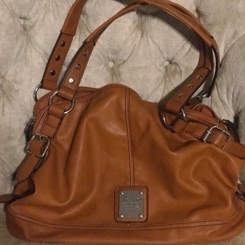 Relic handbag